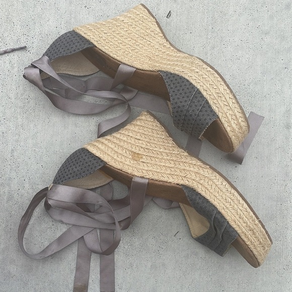 BEARPAW dahlia womens sandal tie wraparound ankle Sz 10 wedge - Picture 11 of 11